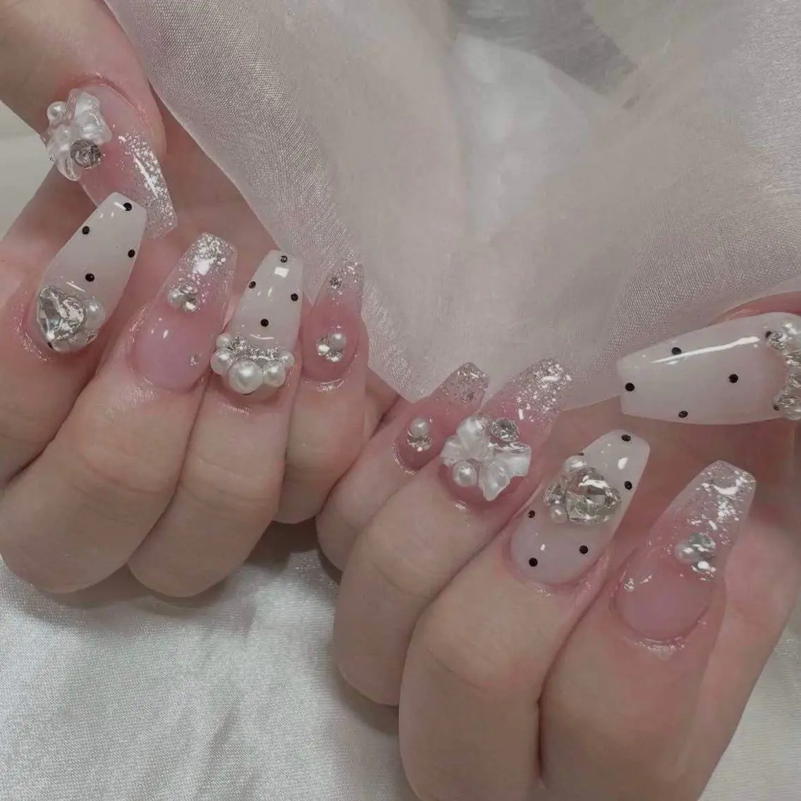 ネイル 長さ出し グラデーション キラキラネイル マグネットネイル ミラーネイル Lee Nails チップ長さだし専門店のネイルデザイン