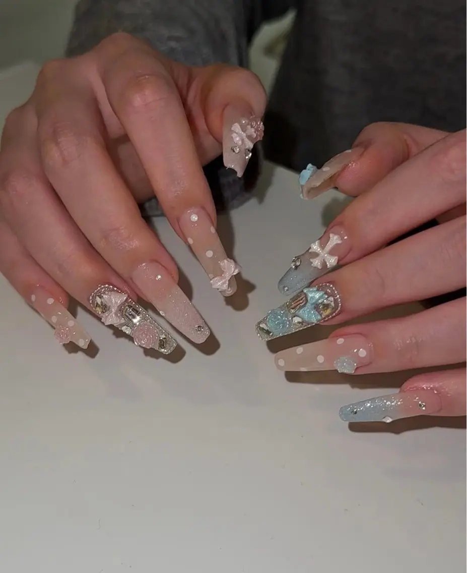 ネイル 長さ出し フレンチネイル 韓国ネイル ロングネイル シンプルネイル Mina Aurea Nailのネイルデザイン