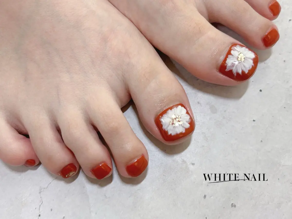 ネイル フットネイル フットネイル WHITE NAIL ホワイトネイルのネイルデザイン