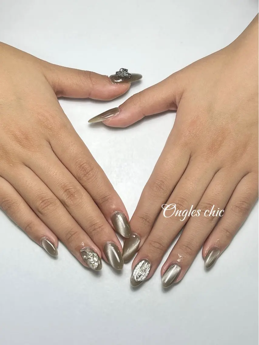 ネイル ハンドネイル ハンドケア ongles chicのネイルデザイン