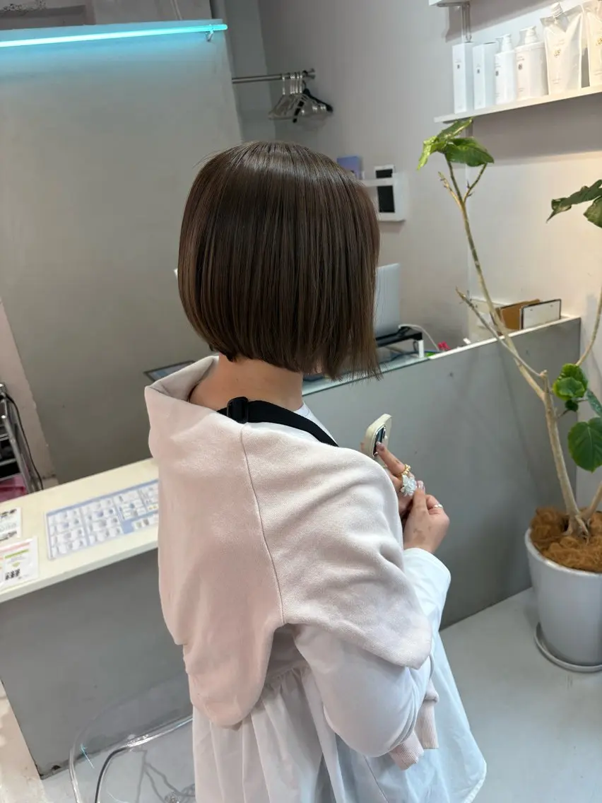 ショート カット ヘアカラー 弓矢 叶のヘアスタイル