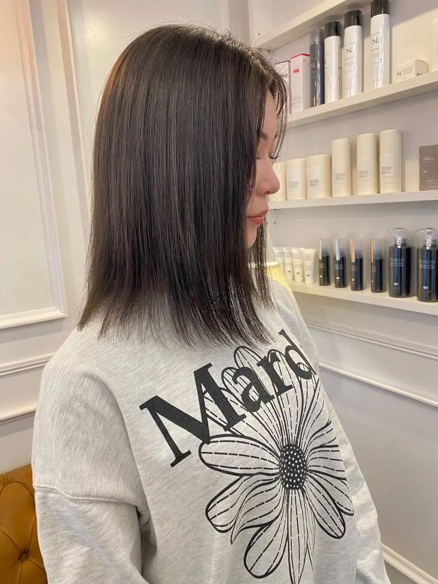 ミディアム カット ヘアカラー トリートメント HARUKA🍒 toccaのヘアスタイル