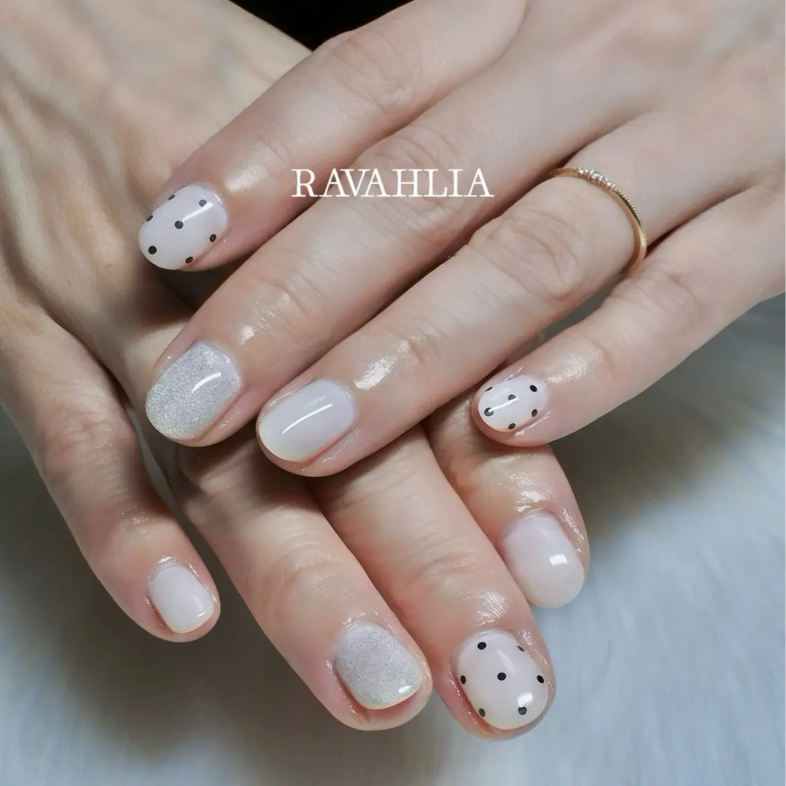 ネイル ハンドネイル nail room RAVAHLIAのネイルデザイン