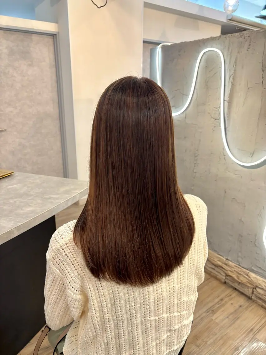 セミロング パーマ カット ヘアカラー 縮毛矯正 VISAGE ba.sk 金子詩帆のヘアスタイル