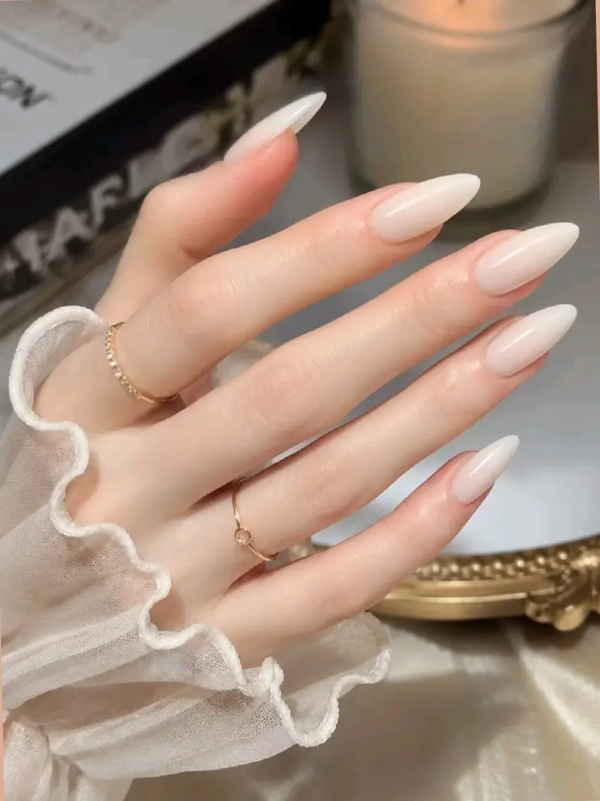 【練習モデル】ワンカラー💅の写真