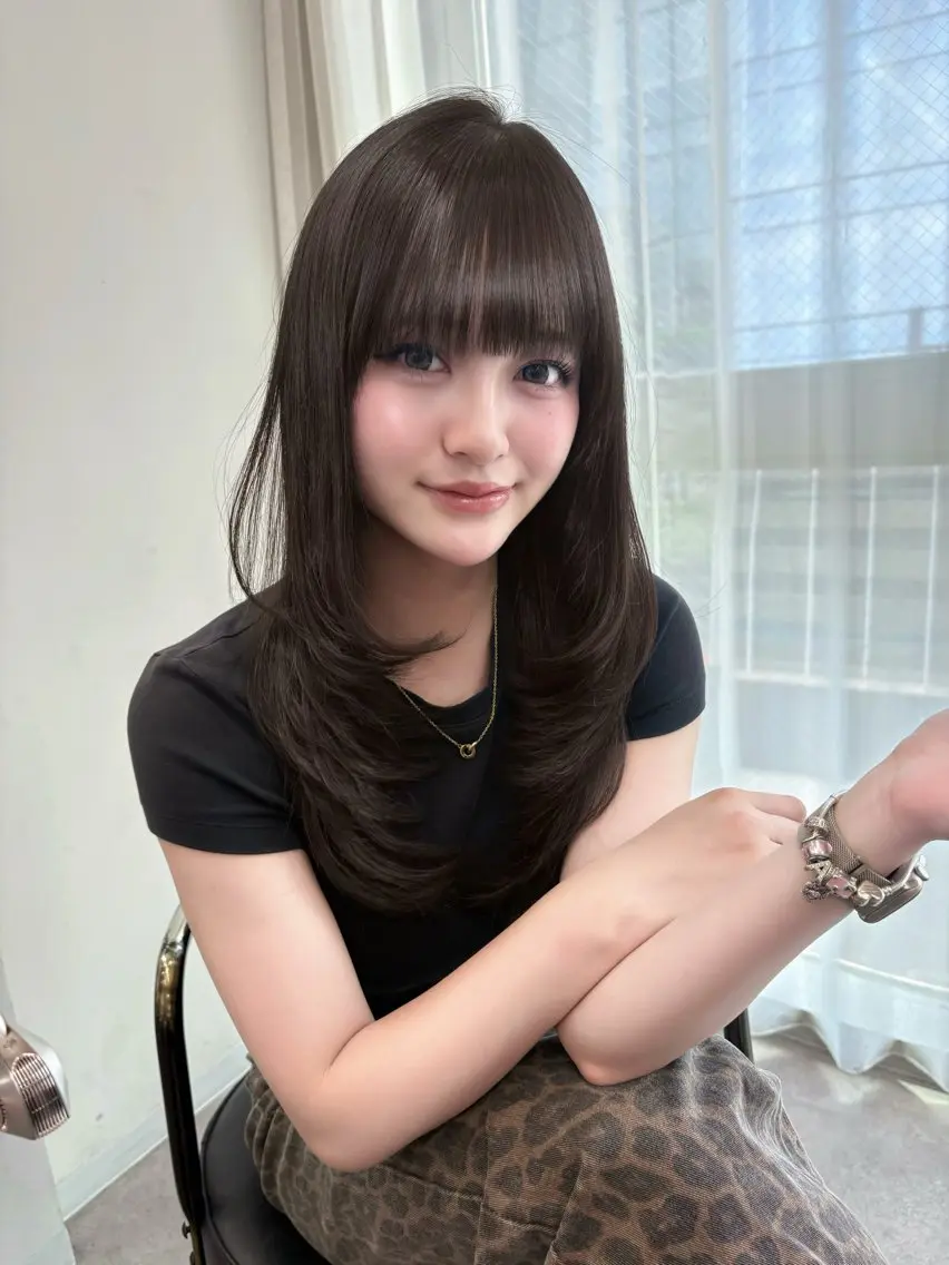 セミロング カラー 透明感カラー 顔周りカット ヨシンモリ 韓国風ヘア レイヤーカット カット ヘアカラー トリートメント MARIワンホンヘア /透明感/グレージュのヘアスタイル