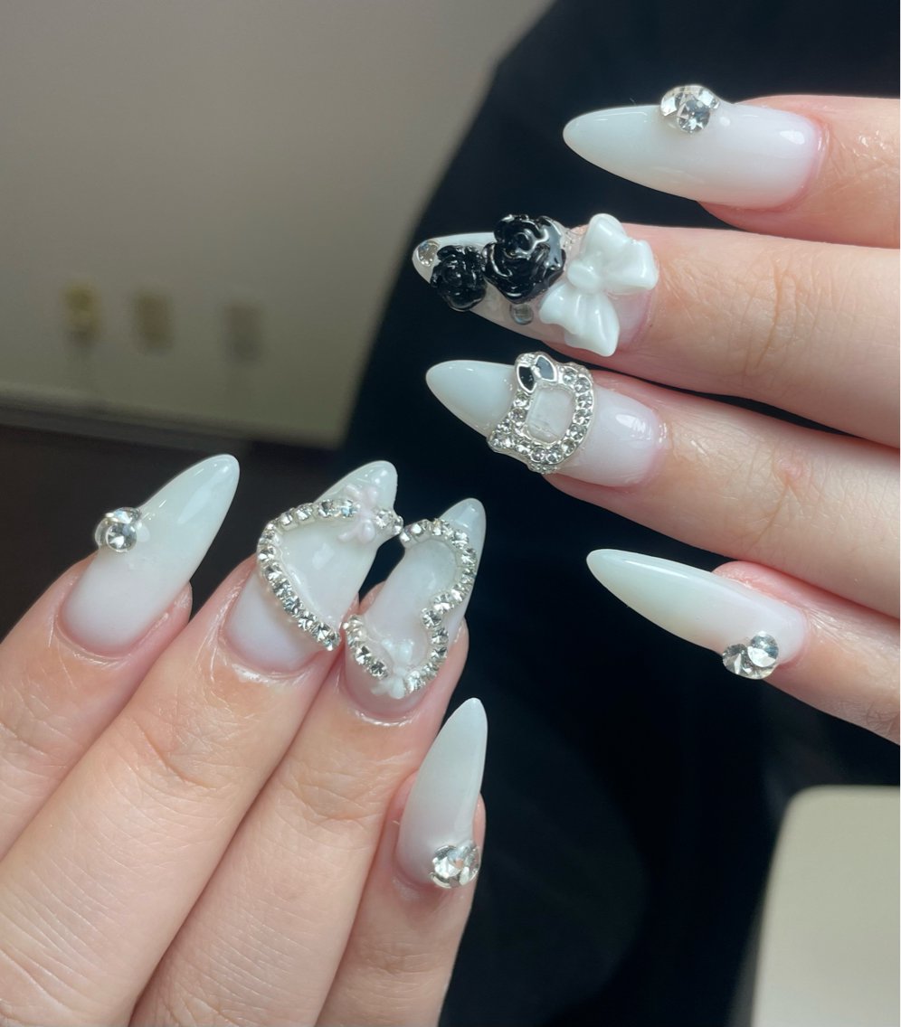 ネイル チークネイル 長さ出し フレンチネイル ジェルネイル 韓国ネイル ハンドネイル MEO NAIL 中野②のネイルデザイン