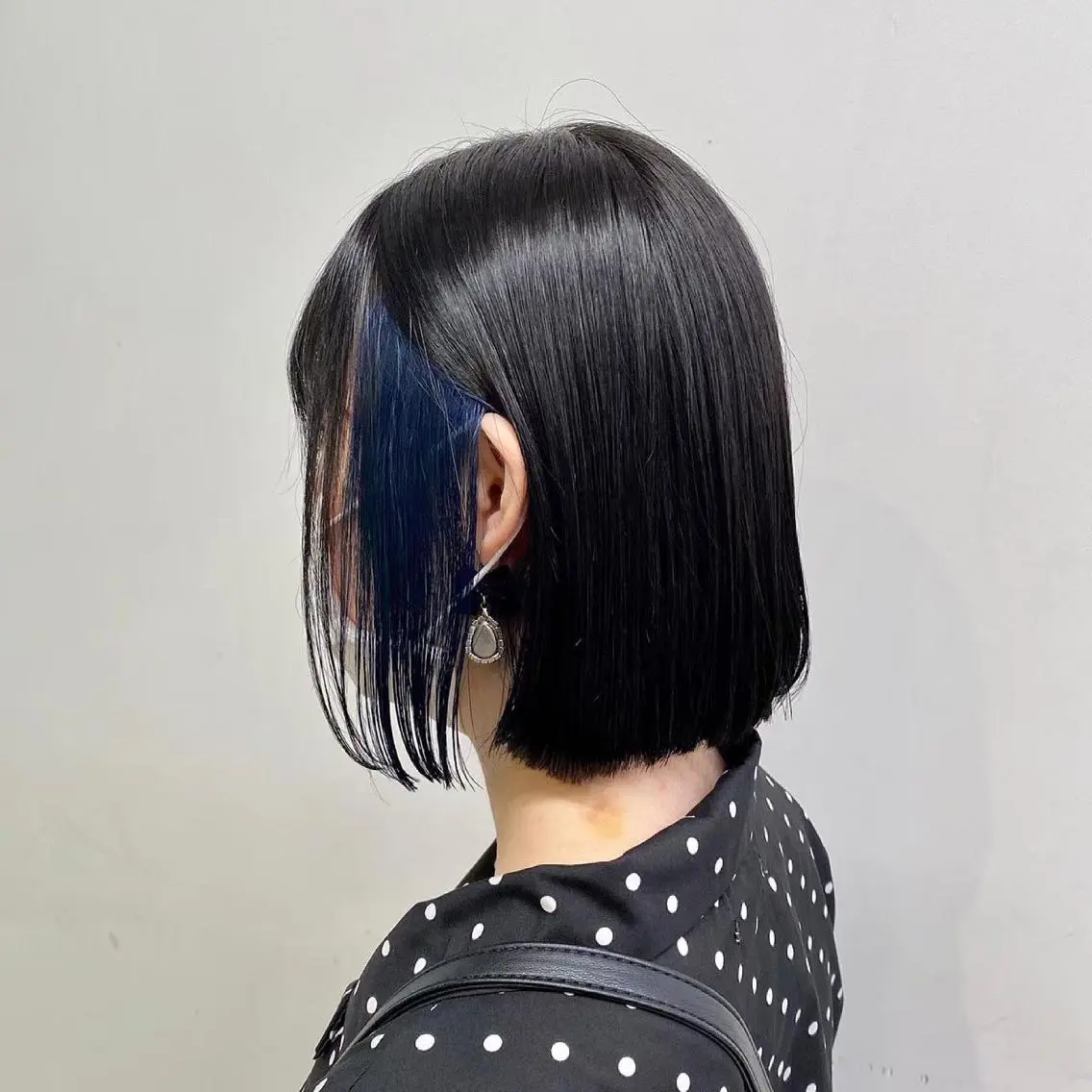 ショート カラー ヘアアレンジ ブルーカラー 🤍韓国ヘア特化 🤍力丸🤍のヘアスタイル