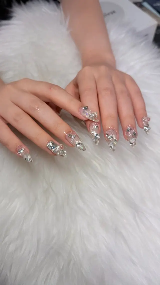 ネイル ･:*+.✳︎˚✧₊ MAKI NAILのネイルデザイン