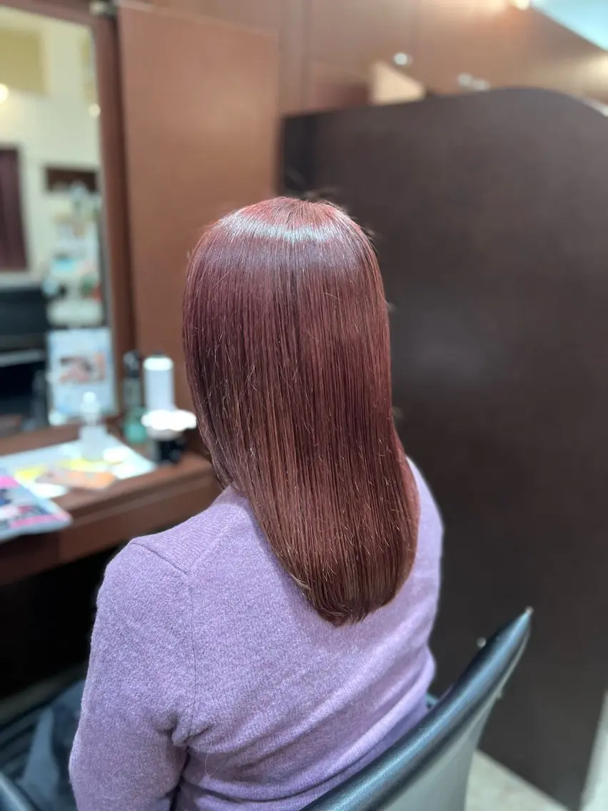 ロング ピンクブラウン cure k / 阿部まちこのヘアスタイル