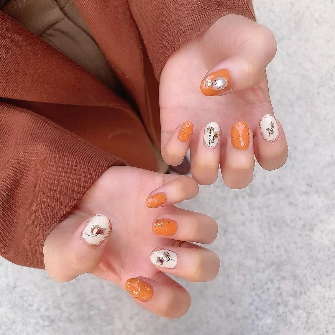 ミディアム misa🌼 綱島のネイルデザイン