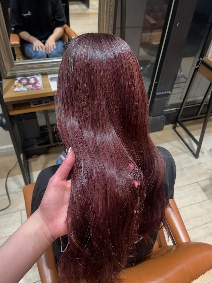 ロング ピンクラベンダー みゆ/ カラーリスト🎀のヘアスタイル
