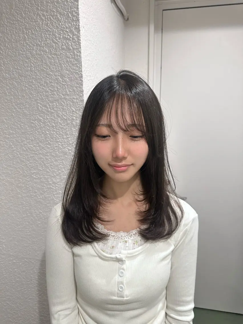セミロング s u z uのヘアスタイル