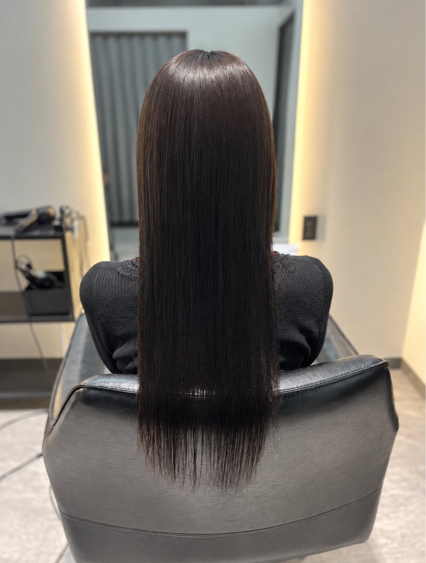 ロング カラー エクステ 佐々木 りあのヘアスタイル