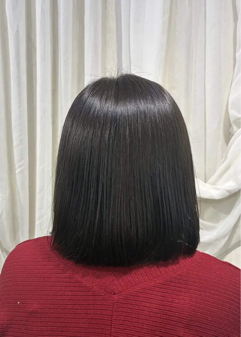ショート カラー 🌟小出 倫花🌟 艶カラー/カットのヘアスタイル