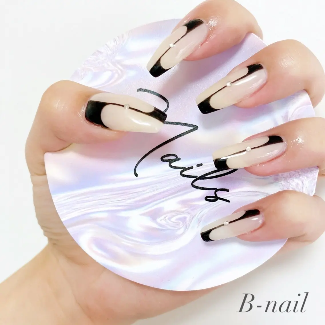 ネイル ハンドネイル B- nailのネイルデザイン
