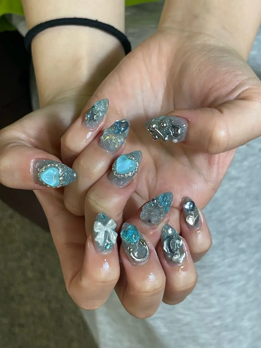 ネイル ハンドネイル NiJi Nailsのネイルデザイン