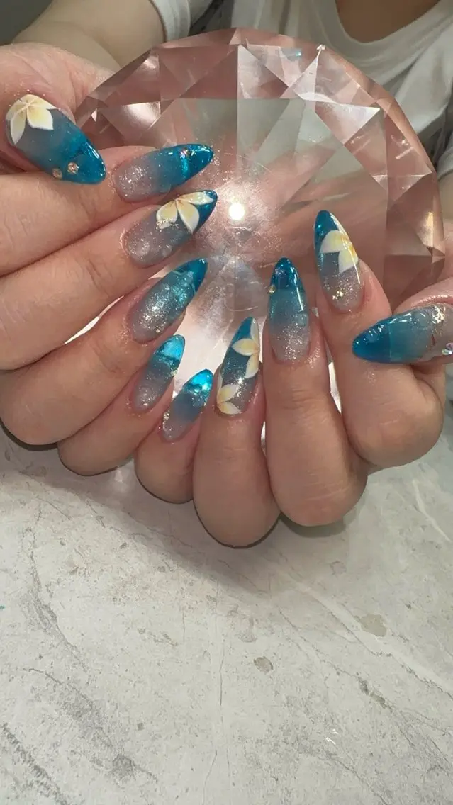 ネイル ブルー クリアネイル グラデーション ハンドネイル with nail.のネイルデザイン