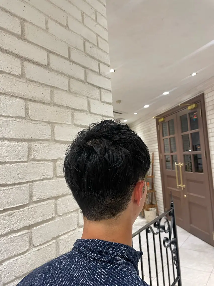 メンズ シモカワ マシロのヘアスタイル