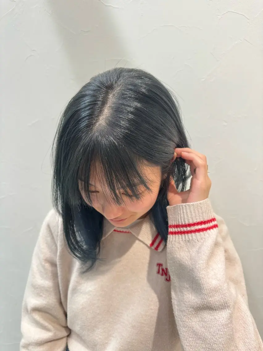 セミロング カラー ブリーチ ブルーカラー ブリーチなしカラー 髪質改善×艶カラー Haruのヘアスタイル
