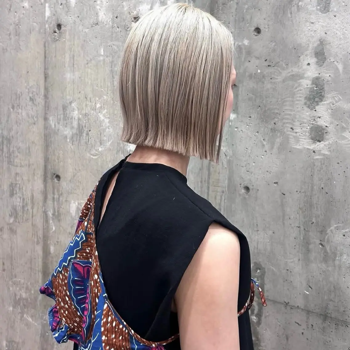 ミディアム カット ヘアカラー idea ルナのヘアスタイル