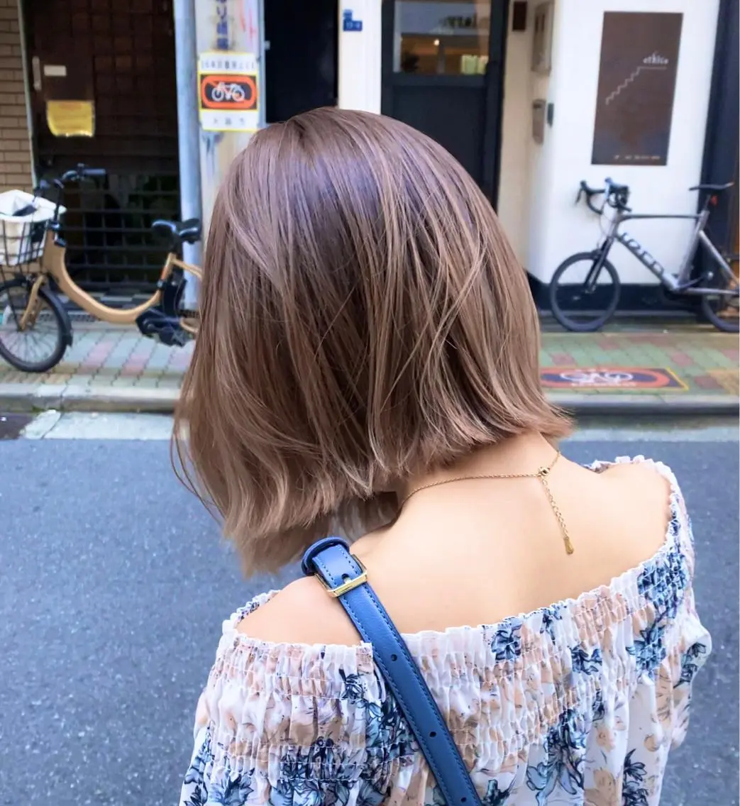 ミディアム ハイライト トリートメント MAAT所属 AKANEのヘアスタイル