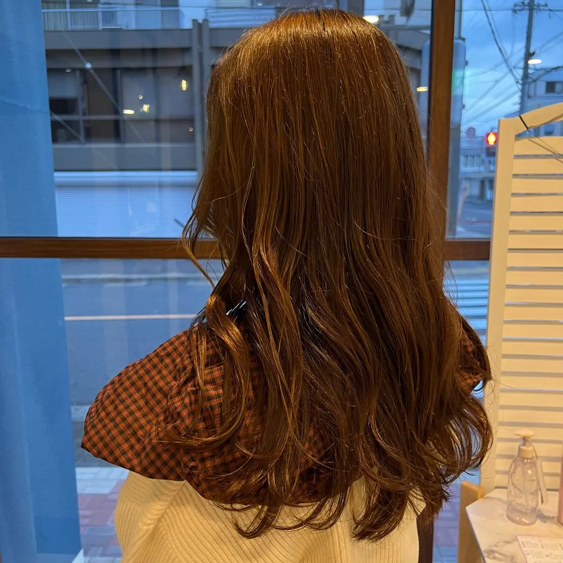 ロング カラー オリーブカラー ヘアカラー letterby novel  はるみのヘアスタイル