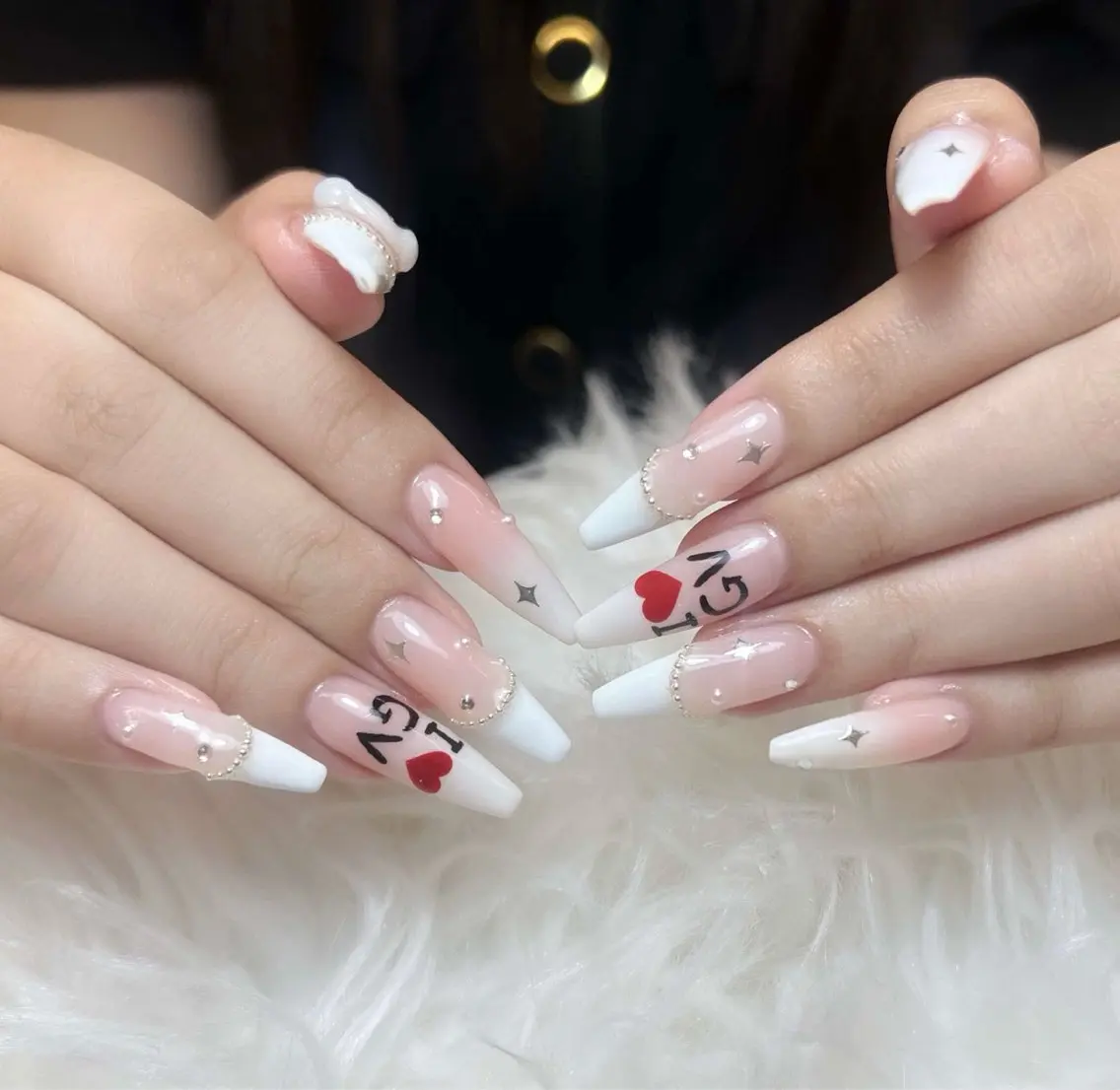 ネイル チークネイル 長さ出し フットネイル マグネットネイル 持ち込み ハンドネイル ANH NAIL ゴテゴテ専門店💎のネイルデザイン