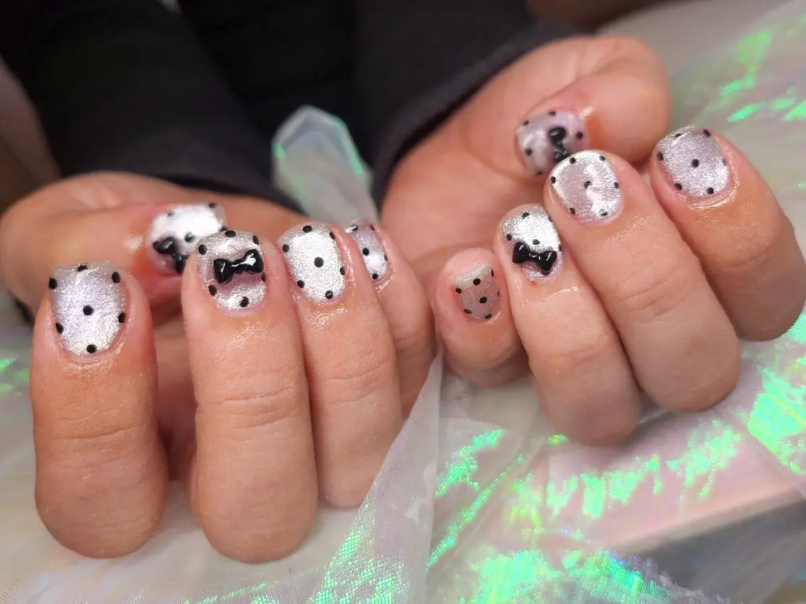 ネイル ハンドネイル 💜bora .のネイルデザイン
