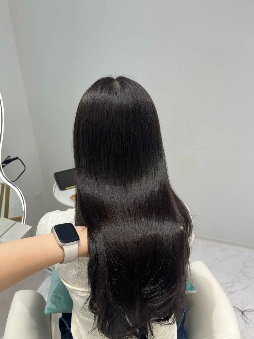 ロング カラー ブラウンカラー ダークブラウン 髪質改善 レイヤーカット トリートメント カット ヘアカラー トリートメント 𝑹𝒊𝒉𝒐🎀 名駅/大人韓国ヘアのヘアスタイル