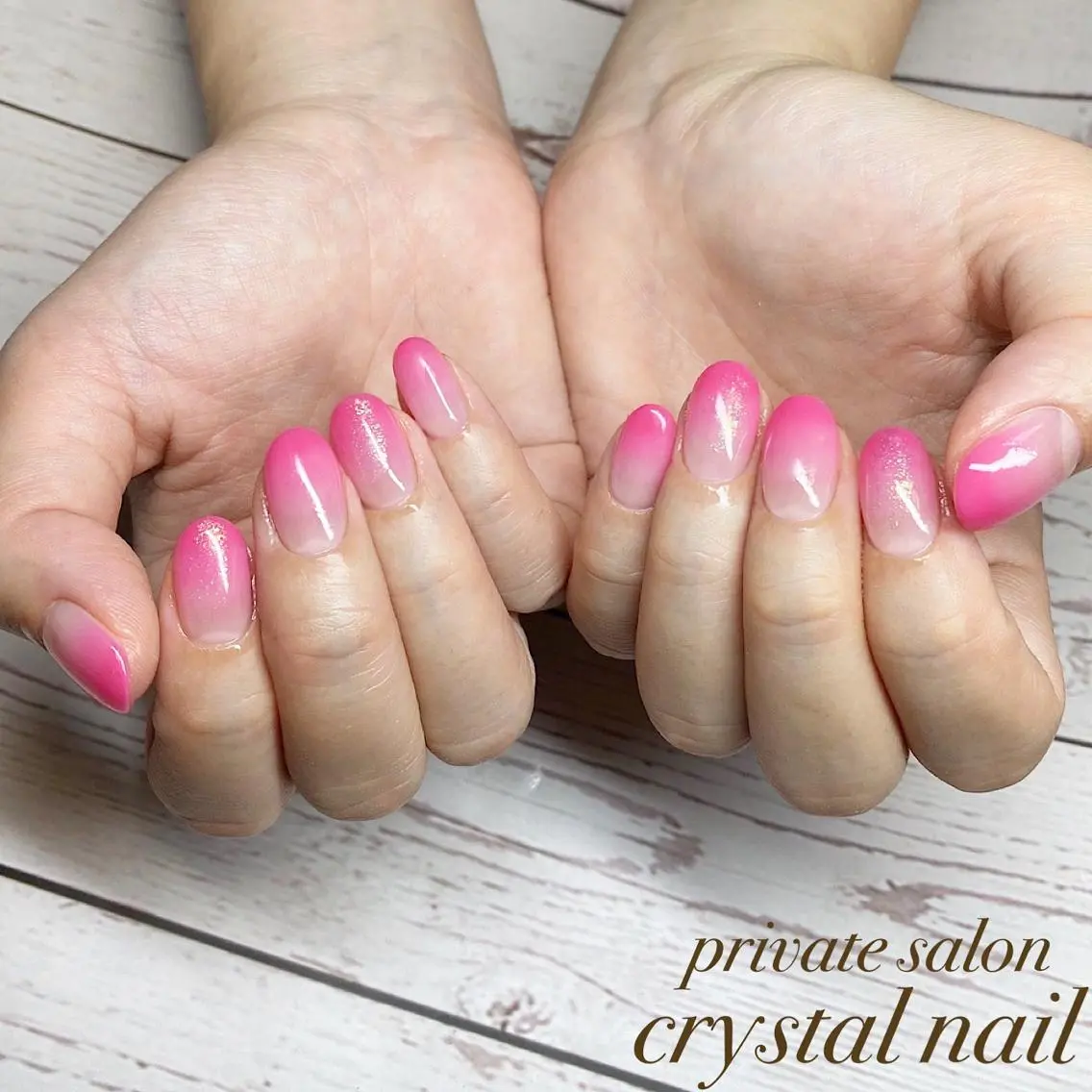 ネイル グラデーション Crystal Nailのネイルデザイン