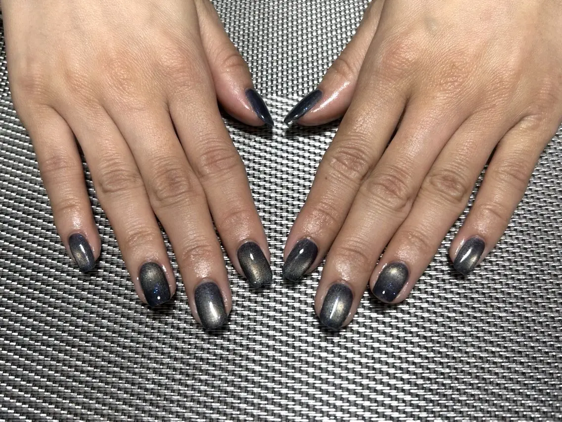ネイル マグネットネイル ネイビー ハンドネイル i nailのネイルデザイン