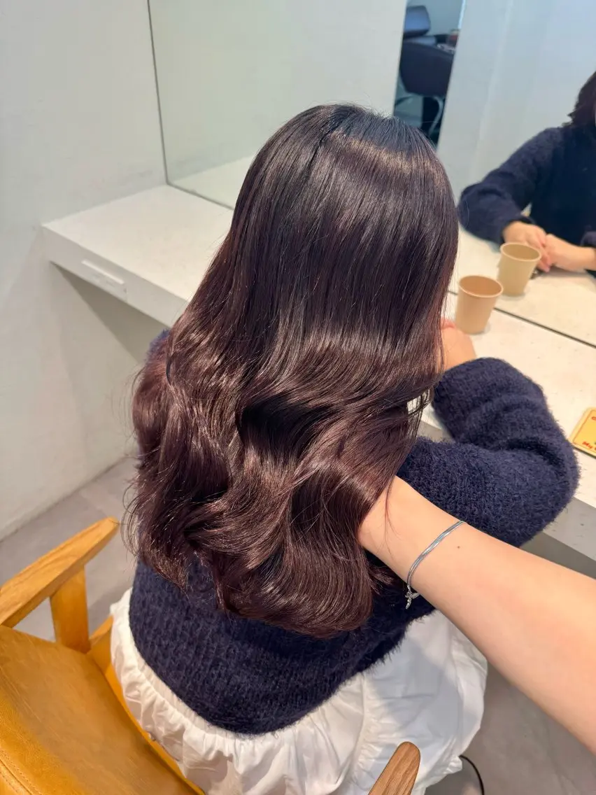 セミロング カラー ラベンダーカラー ayaka♡ 柔らかカラーのヘアスタイル