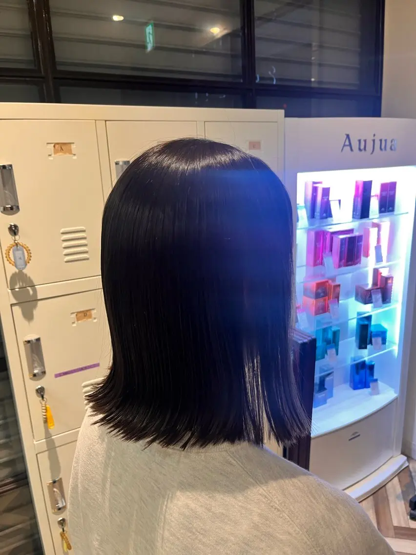 ミディアム ボブ カット 臺 佳連のヘアスタイル
