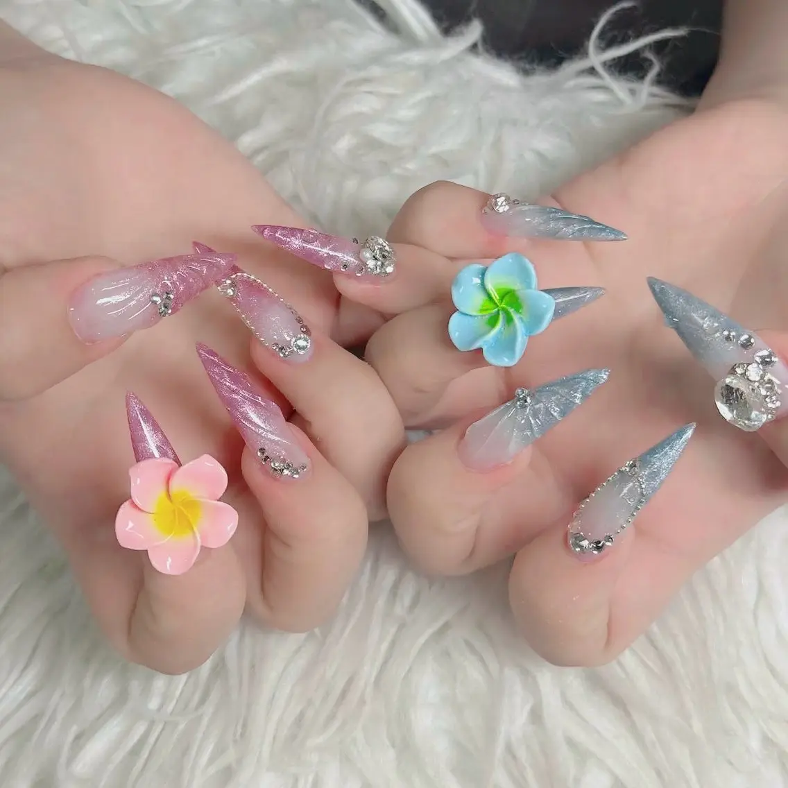 ネイル フットネイル フレンチネイル グラデーション 韓国ネイル ロングネイル ハンドネイル Hani Nail Salonのネイルデザイン