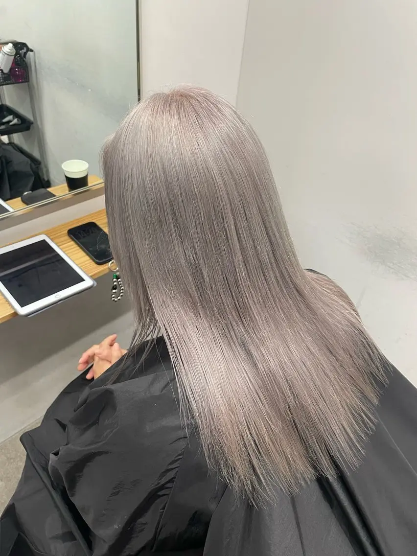 セミロング カラー カット ヘアカラー トリートメント REINA ISHIDOのヘアスタイル