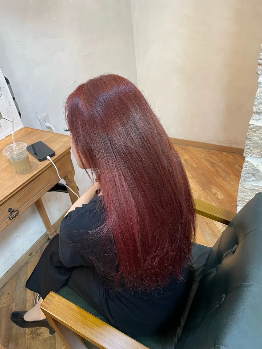 カラー ブリーチ ブリーチなしカラー ピンクカラー LITTLE SORAのヘアスタイル