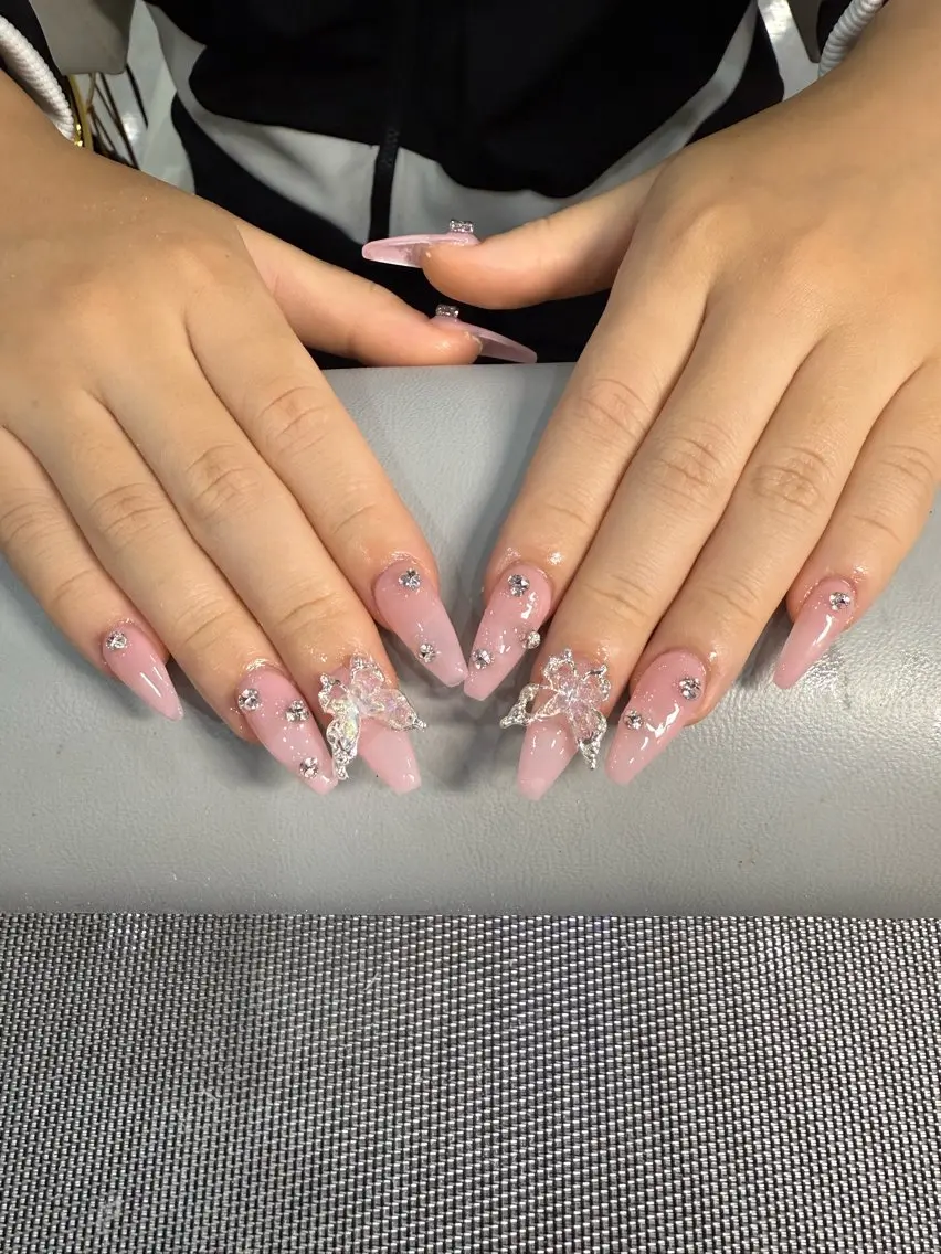 ネイル ハンドネイル MARHCHU NAILのネイルデザイン