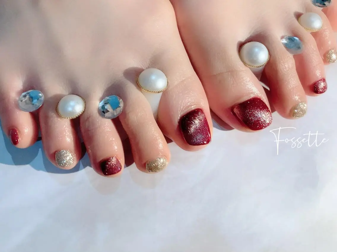 ネイル アートネイル フットネイル ジェルネイル キラキラネイル マグネットネイル フットネイル nailsalon Fossetteのネイルデザイン