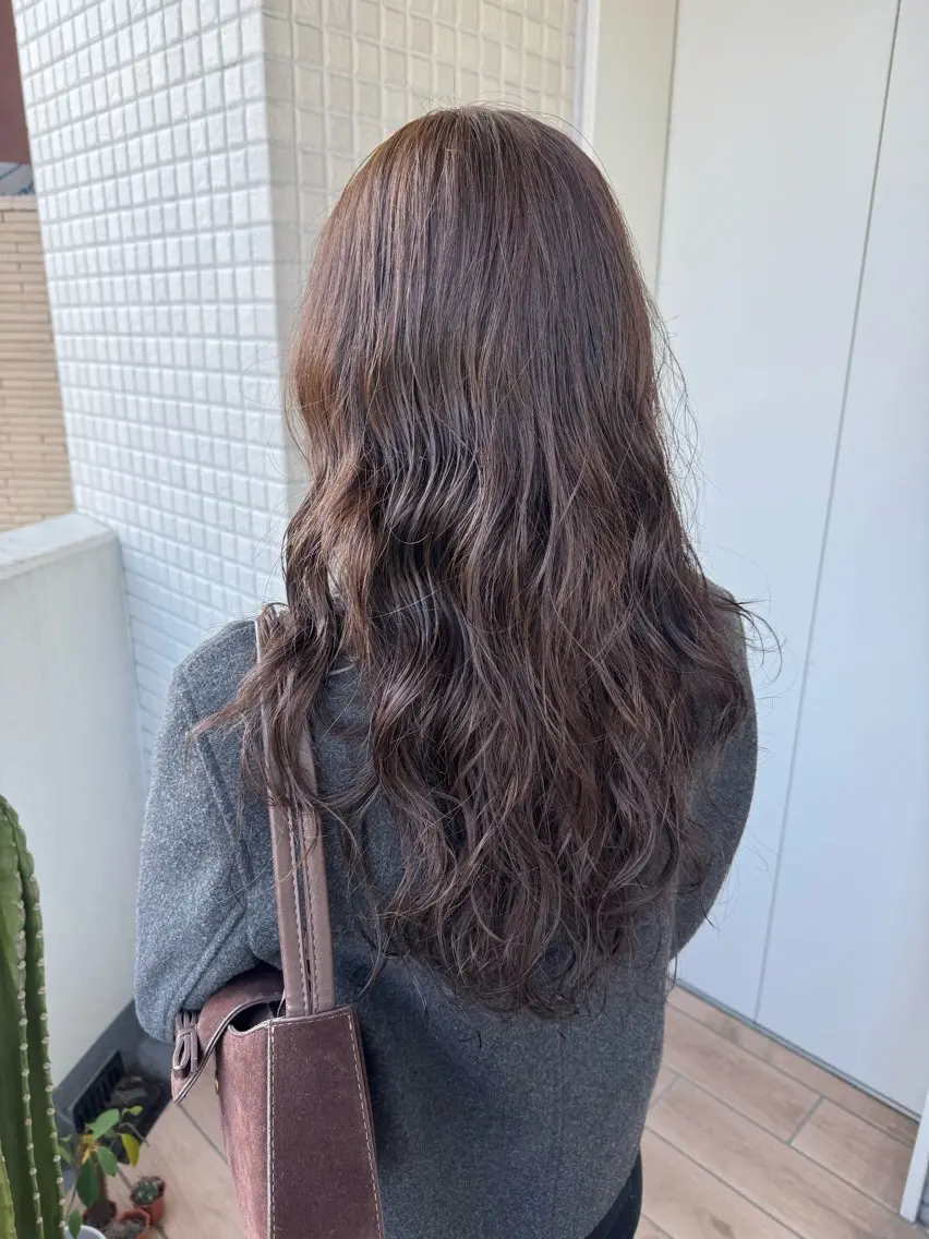 ロング カラー パーマ ブラウンカラー ロング カット ヘアカラー パーマ トリートメント 縮毛矯正/エクステ /艶カラー/ひふみのヘアスタイル