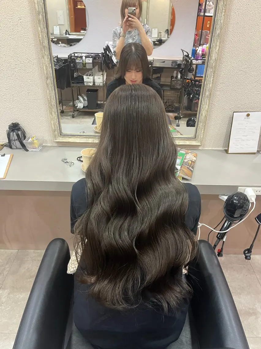 ロング カラー 透明感カラー グレージュ オレンジ カラーモデル募集中／ aikoのヘアスタイル