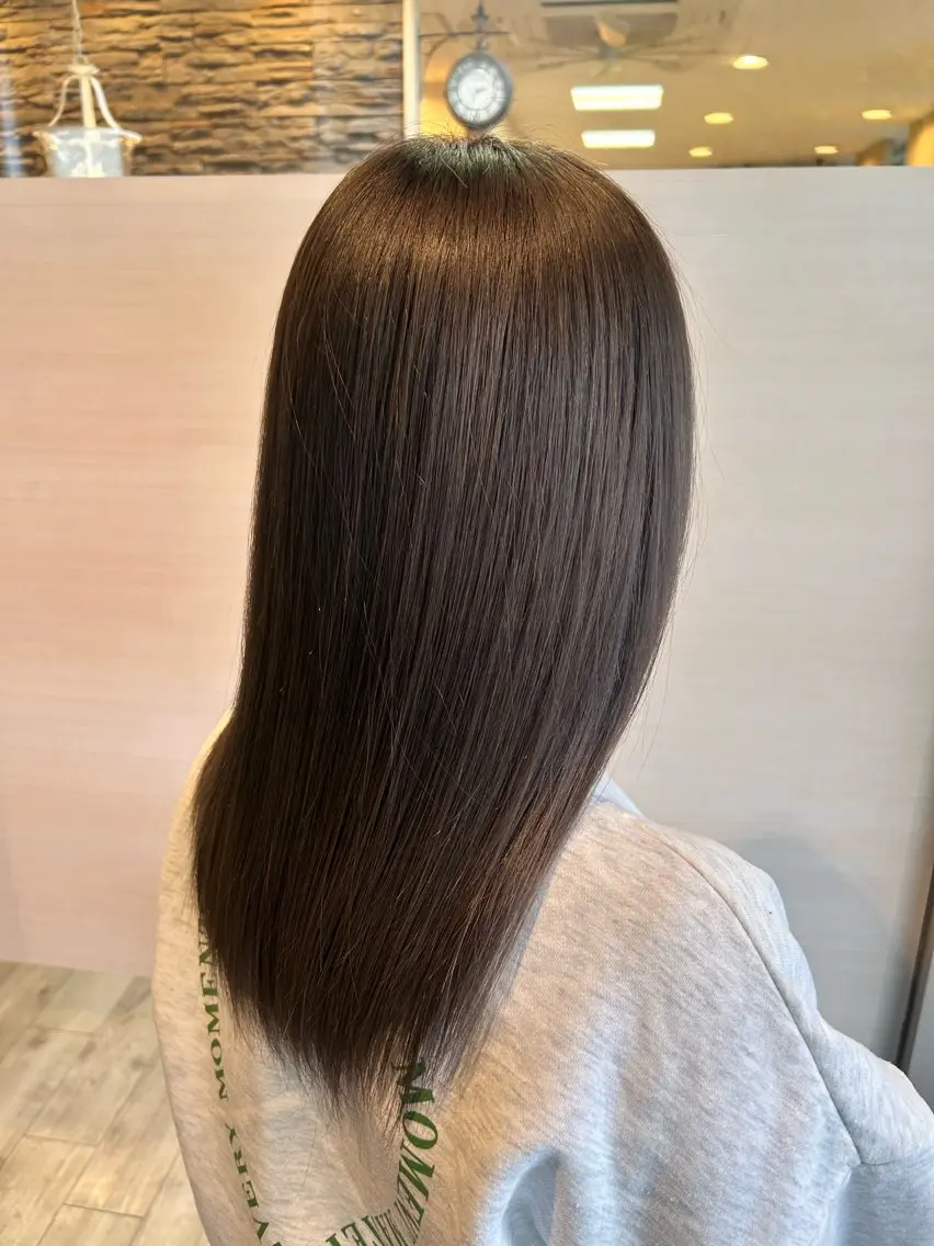 セミロング ヘアカラー トリートメント 佐藤 匠のヘアスタイル
