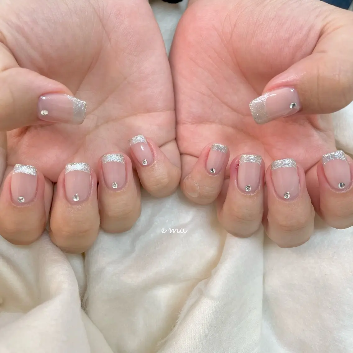 ネイル フレンチネイル ハンドネイル nail salon e'mu💐のネイルデザイン