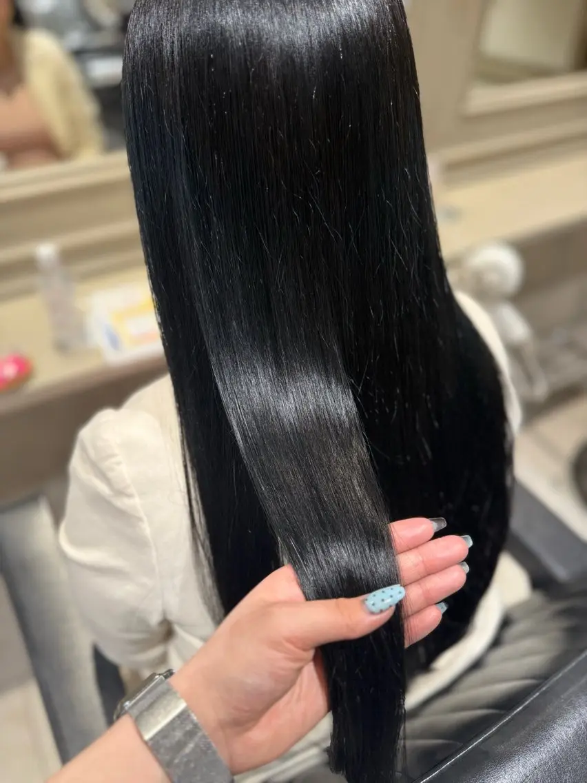 【☄️カラーのダメージケアに☄️】カラー+トリートメントの写真