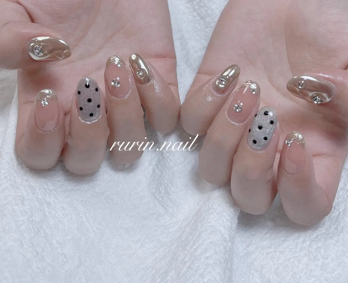 ネイル ハンドネイル ルリン サロン💅のネイルデザイン