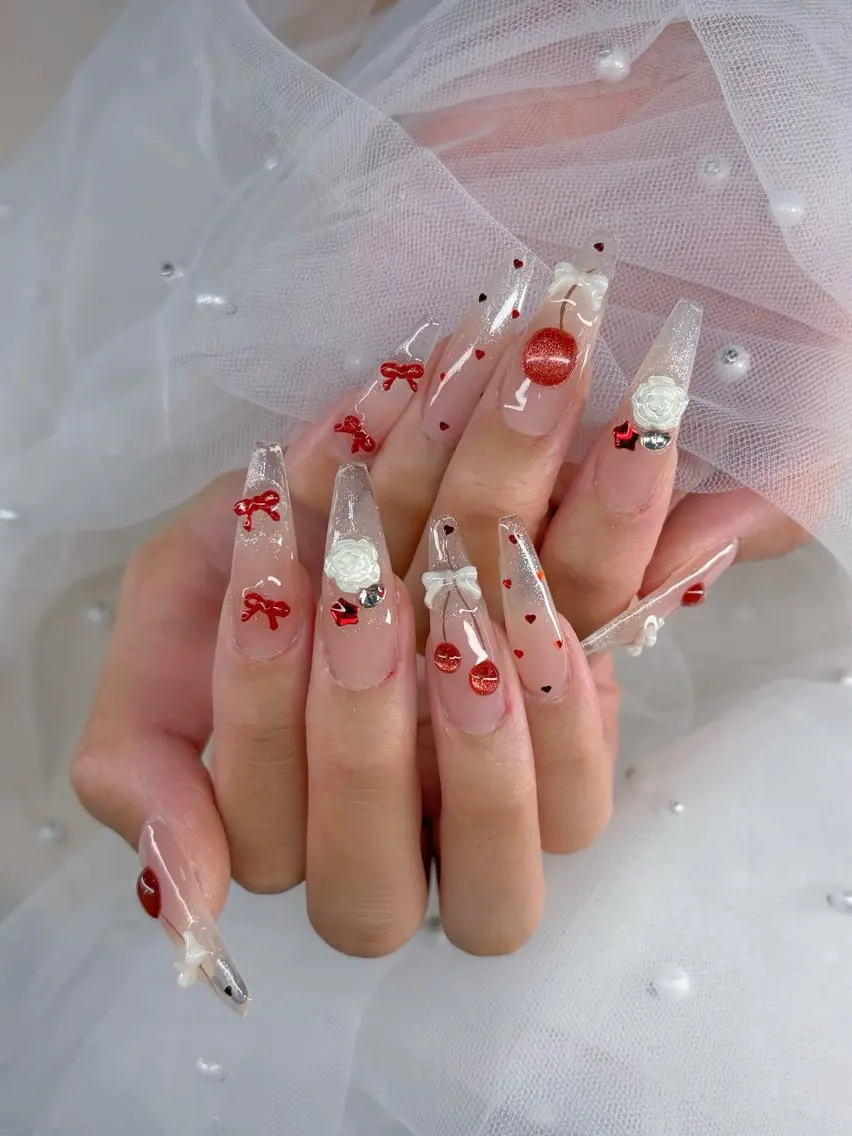 ネイル チークネイル 長さ出し フラッシュネイル フレンチネイル グラデーション ハンドネイル Lenie Nail Salonのネイルデザイン