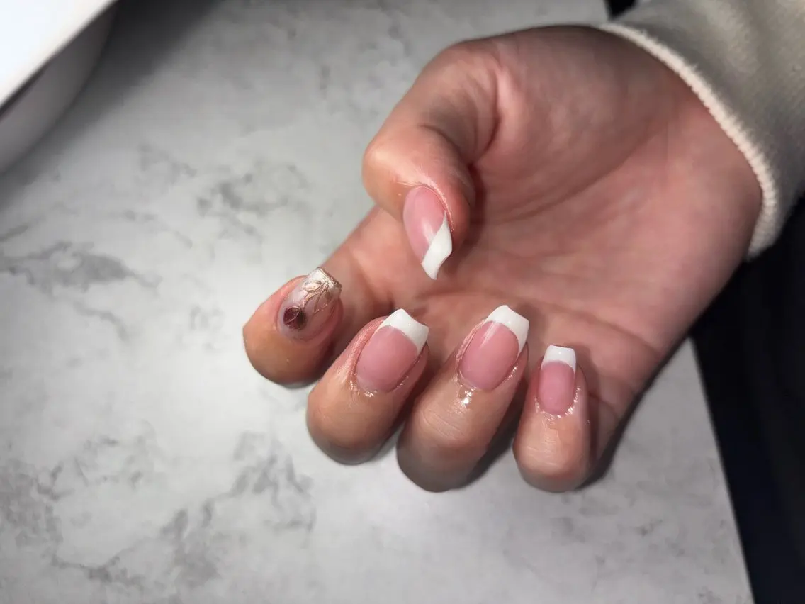 ネイル ハンドネイル osakana nailのネイルデザイン