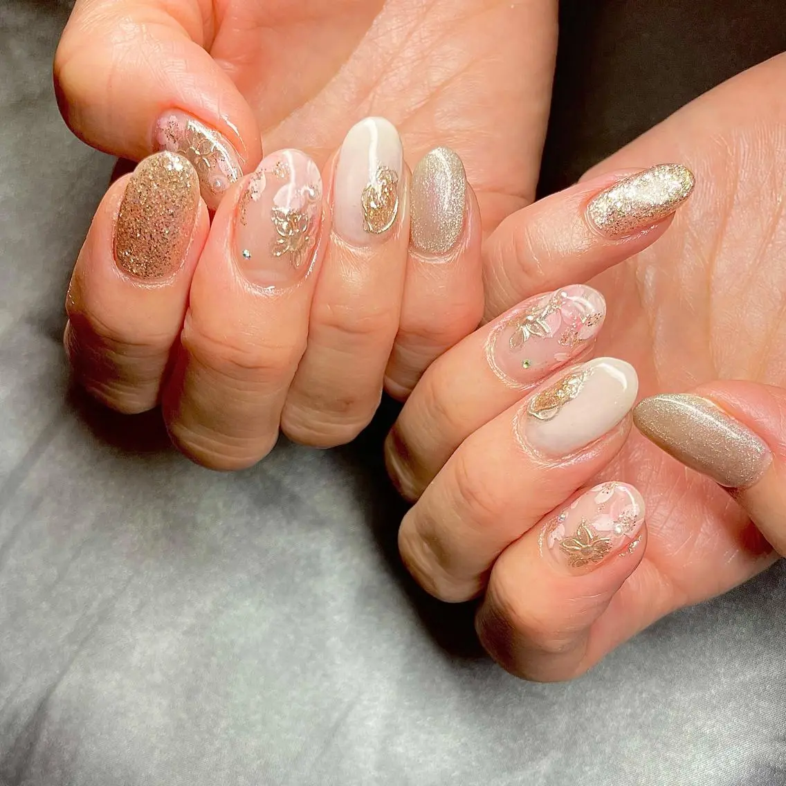 ミディアム カラー パーマ ヘアアレンジ メンズ キッズ ネイル マツエク・マツパ アイブロウ フラワーネイル ミラーネイル el. by Aoのネイルデザイン