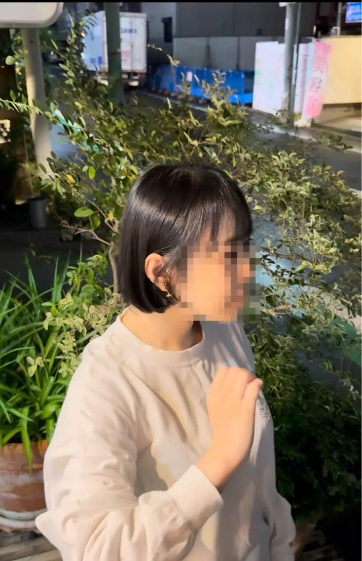 ミディアム カット 𖥔 ݁ ˖✿₊˚⊹ ソウ🐈‍⬛のヘアスタイル