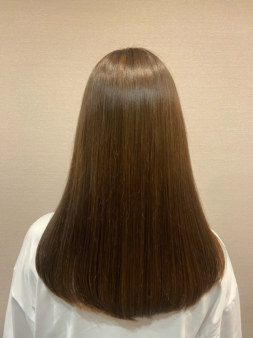 ロング カラー ブラウンカラー ナチュラルブラウン 都甲 純花のヘアスタイル